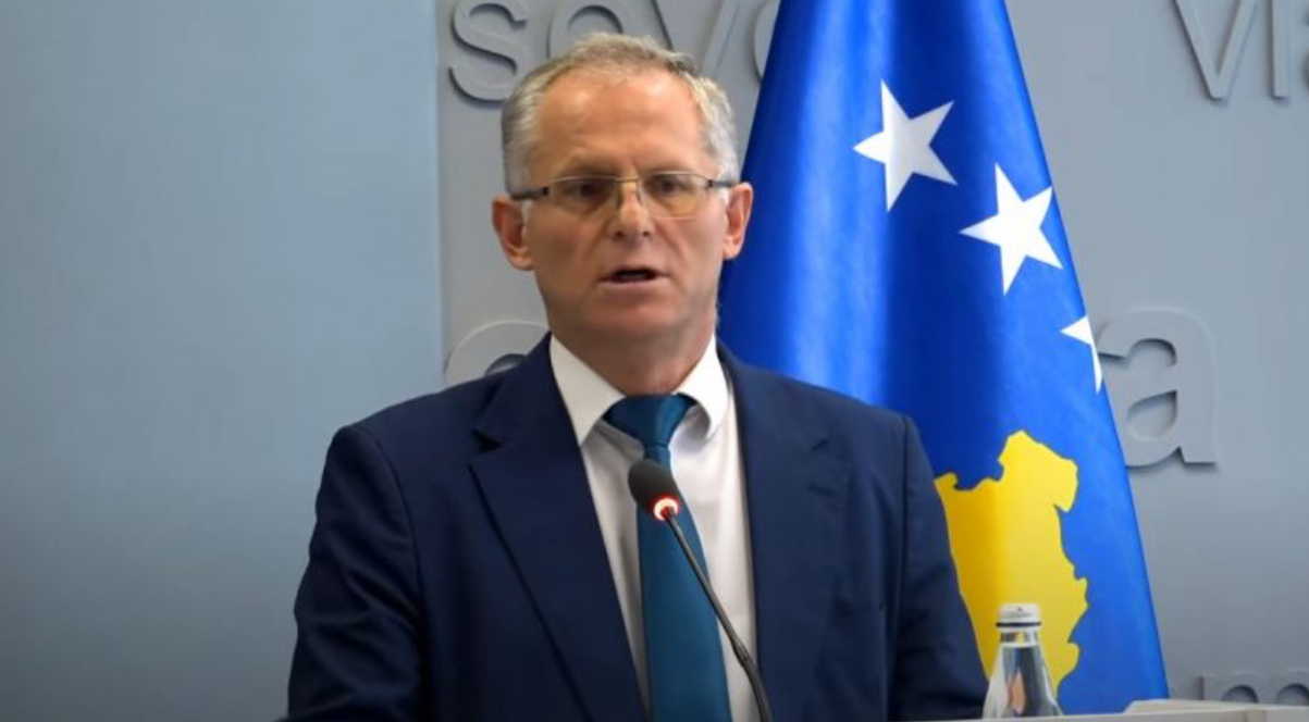 Besnik Bislimi mohon takime të fshehta me Marko Gjuriq  Dezinformatat po çorientojnë opinionin publik