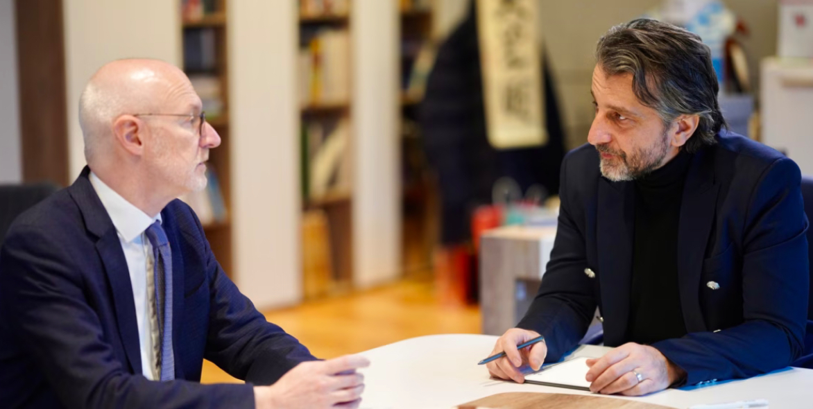 Rama takon ambasadorin francez  diskutohet forcimi i bashkëpunimit dypalësh