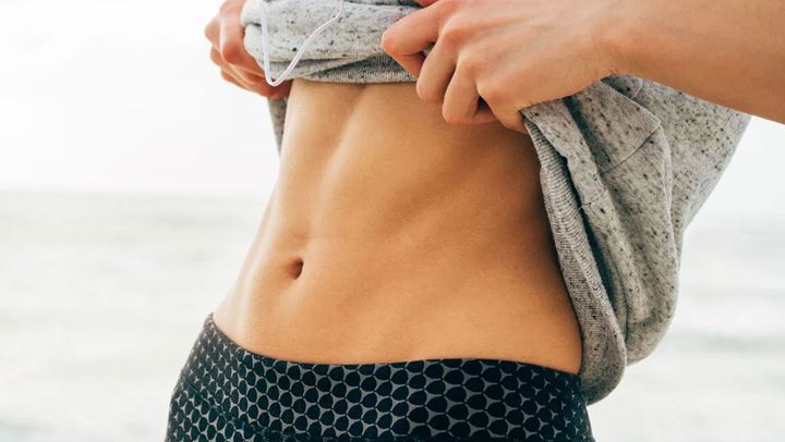 Ushqimet që ndihmojnë në djegjen e yndyrës së barkut