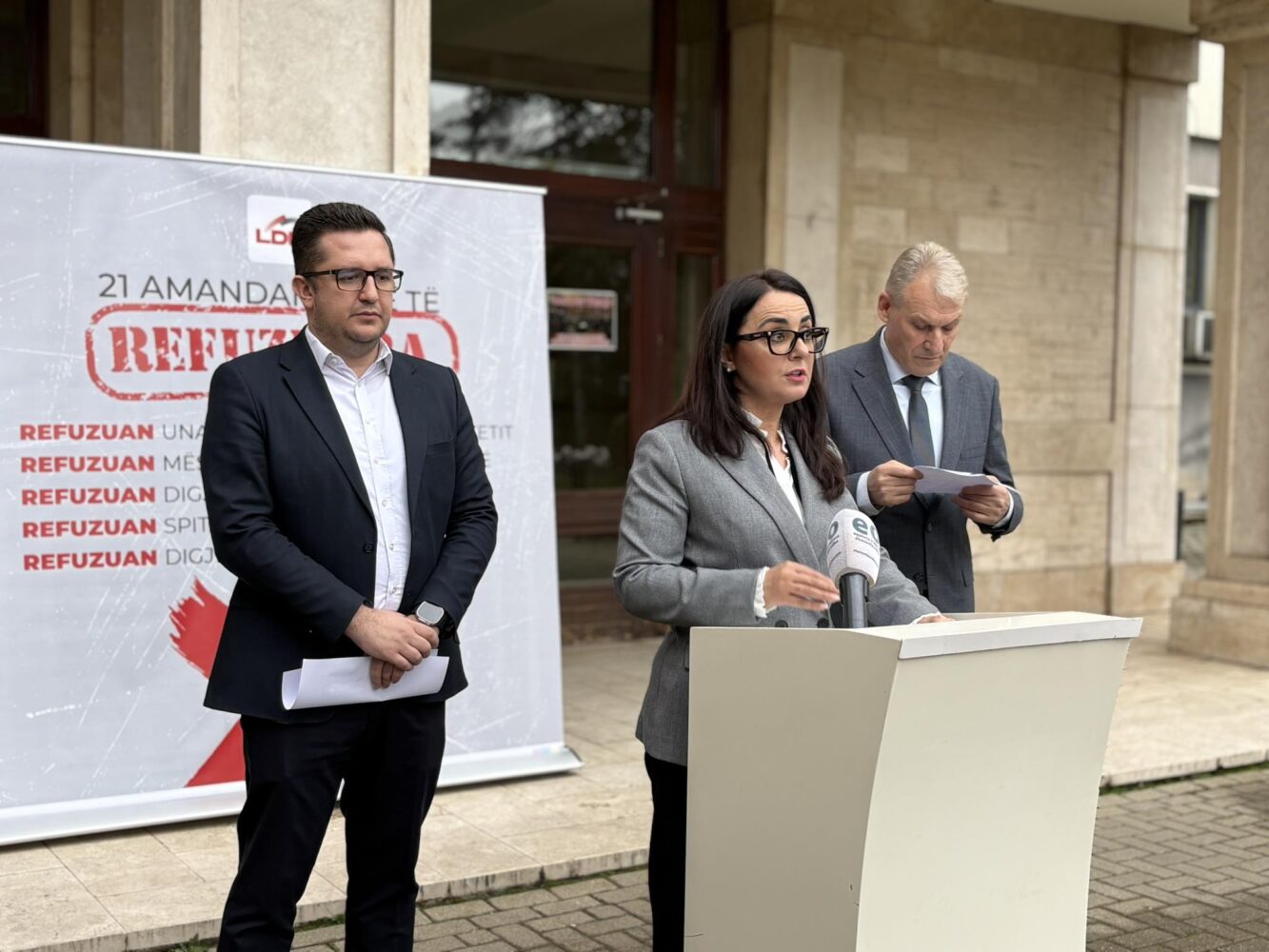 LDK të indinjuar me refuzimin e 21 amendamenteve