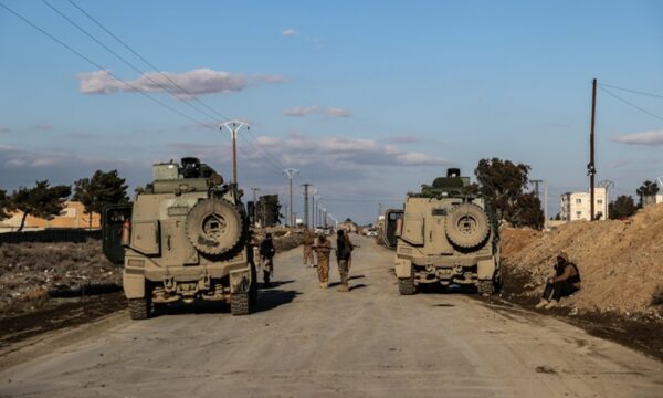 Mbi 1 000 ushtarë amerikanë do largohen nga Siria pas misionit kundër ISIS it