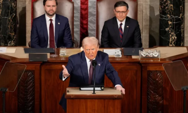 Fjalim drejtuar kombit  Çfarë do t u thotë Trump sonte amerikanëve 