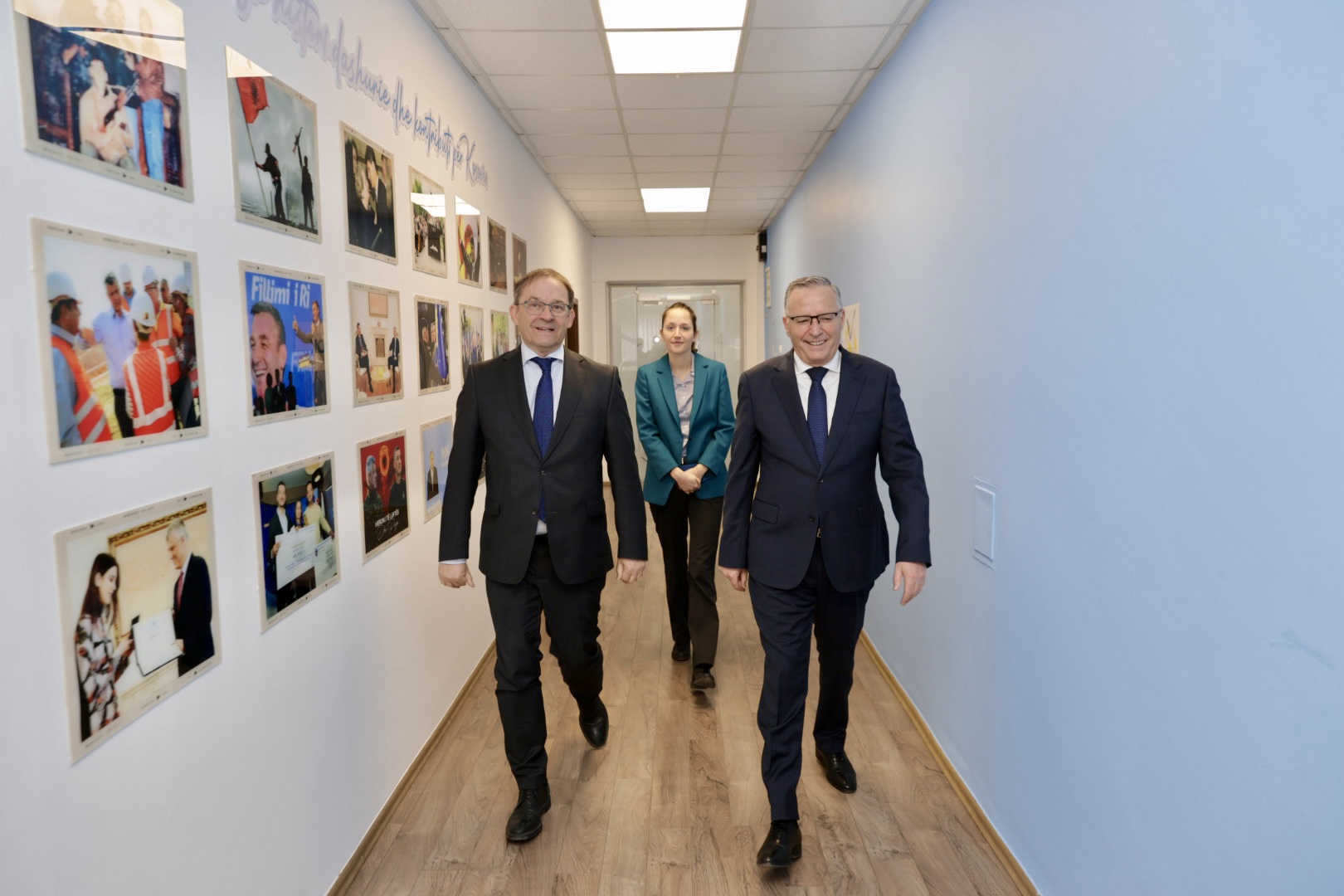 Hamza takon ambasadorin austriak  flasin për zhvillimet e fundit në vend