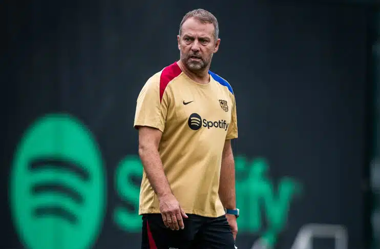 Flick vendos rregullin më të rreptë në historinë e Barcelonës  vonesat mund të kushtojnë deri 40 000 euro