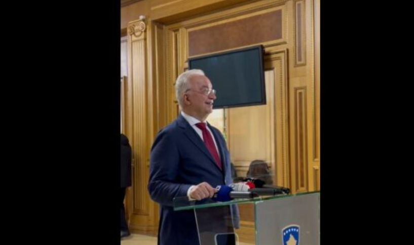 Xhavit Haliti pyetet nëse do ta votoj Vjosa Osmanin edhe për një mandat  Vota ime është votë e PDK së