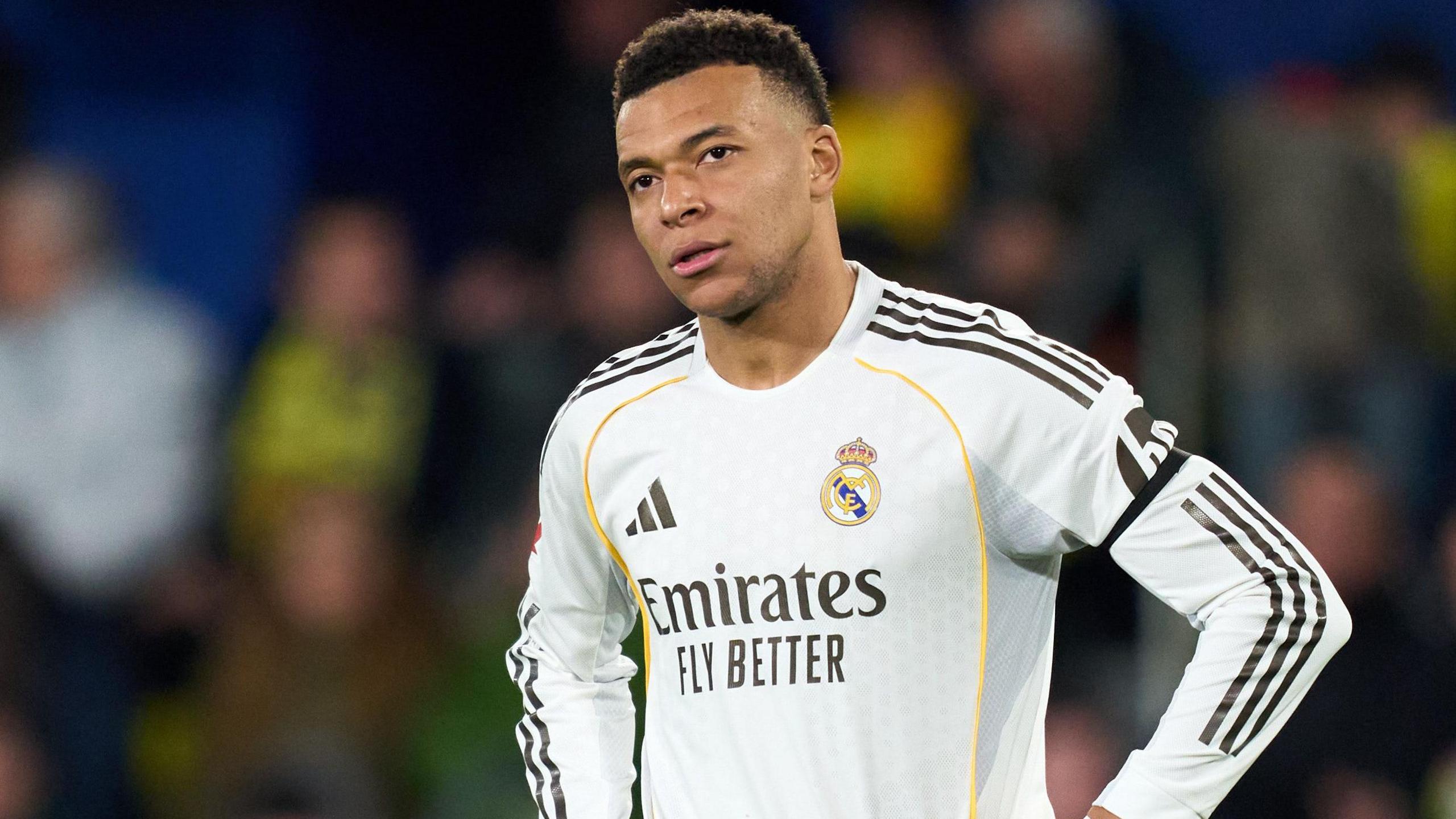 Mediat spanjolle Kylian Mbappe afër këputjes së ligamenteve