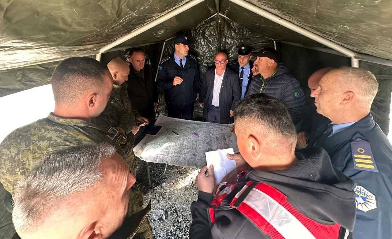 Zhdukja e Alush Kastratit   Operacion kërkimi me dronë  qen dhe vullnetarë