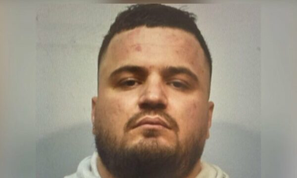 Ekstradohet nga Britania drejt Shqipërisë  anëtari i grupit të Laert Haxhiut