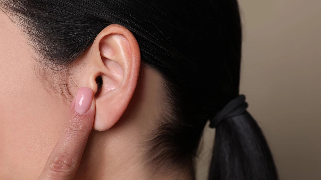 Hapni gojën para pasqyrës dhe thoni  aaa    një test i thjeshtë për nervin vagus