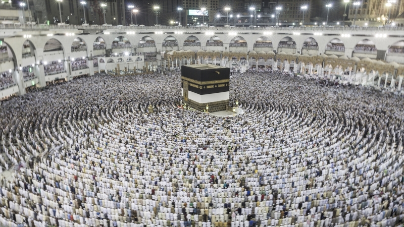 Meka po bëhet me aeroport  pelegrinët do të udhëtojnë më shpejt në Haxh