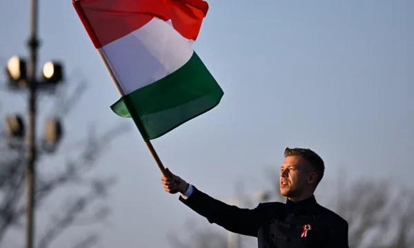 Partia e tij po kryeson me 135 ulese ndaj Orbanit  reagon Magyar  Faleminderit Hungari