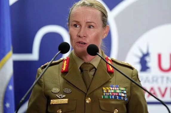 Për herë të parë në histori  Australia vë një grua në krye të ushtrisë