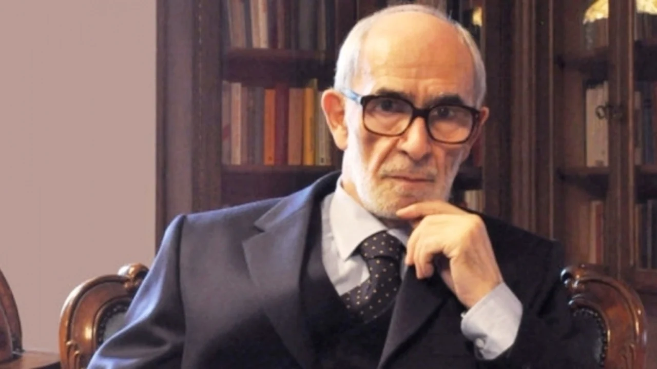 Nderime shtetërore për Qosjen  Haxhiu hap nesër Librin e Zisë