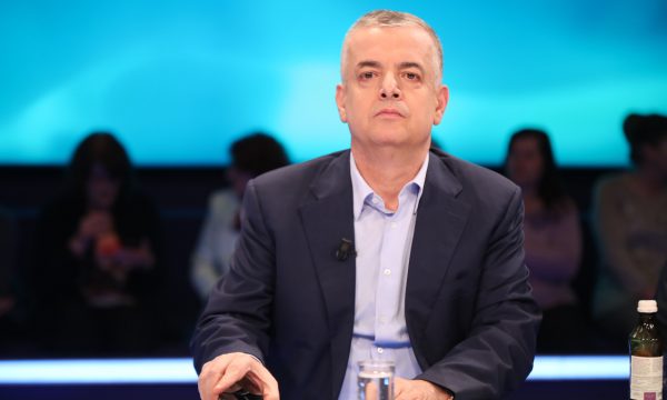 Nazarko  Osmani e ka shpëtuar Kurtin nga  non grata  në SHBA