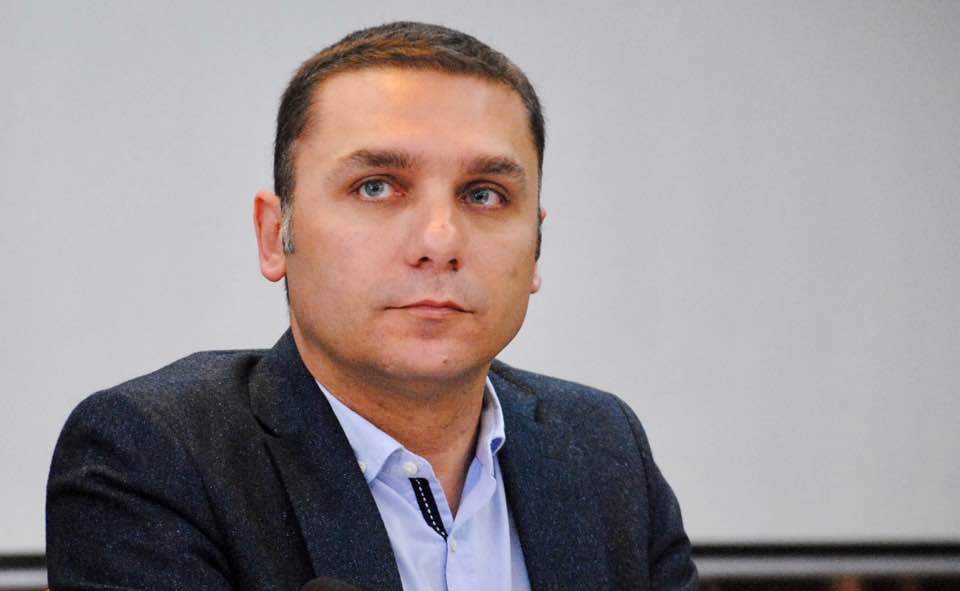 Kelmendi  Në fushatën e ardhshme  Albini nuk del i sinqertë nëse e kritikon LDK në