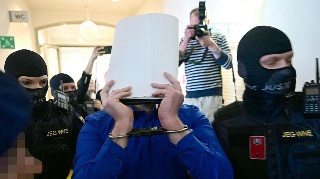 Austriaku pranon se planifikoi sulm terrorist në koncertin e Taylor Swiftit në Vjenë