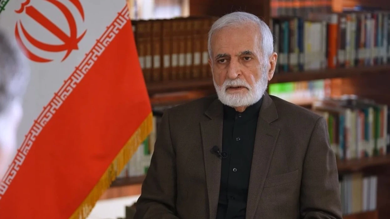 Vdes ish ministri i Jashtëm iranian pas plagëve të marra në sulmet izraelito amerikane