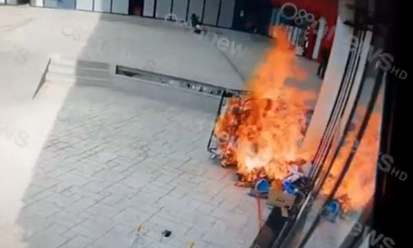 Dalin pamjet  si nisi zjarri te ndërtesa në Tiranë që dogji 30 banesa