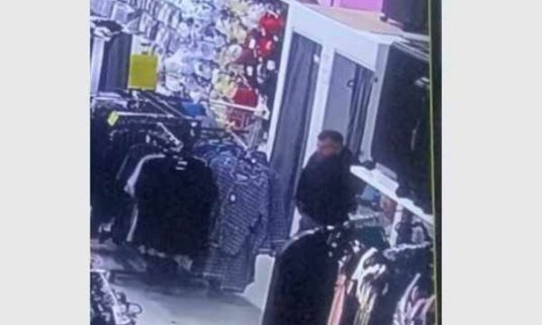 Shpallet në kërkim një i dyshuar për vjedhje në Drenas