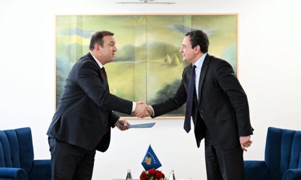 Kurti me emërimin e radhës  Driton Hyseni që nuk hyri në garë zgjedhore bëhet zëvendësministër
