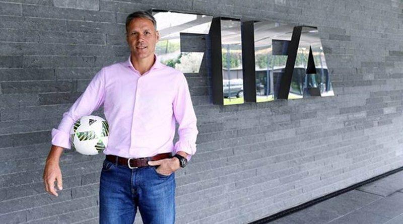 Marco Van Basten kritikon futbollin italian  Mungojnë yjet dhe identiteti