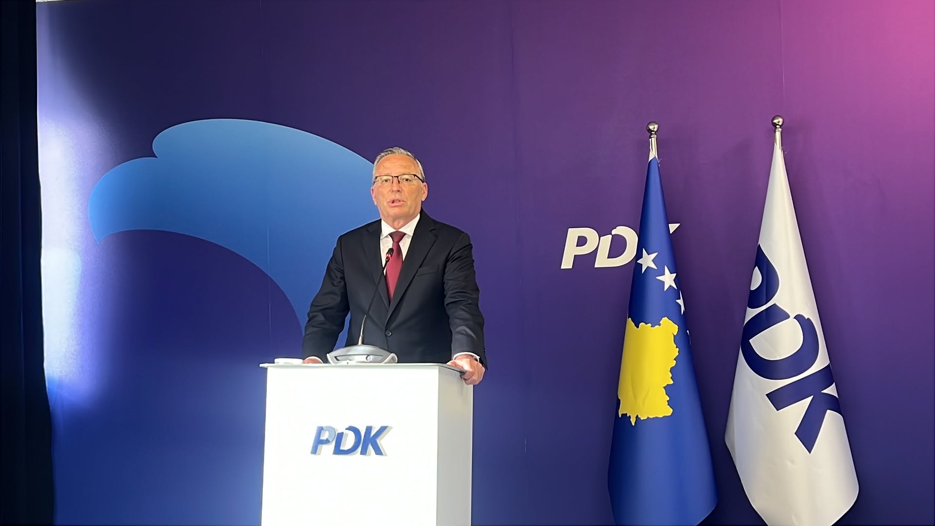 Hamza  E mirëpresim kontributin  por kësaj radhe Limaj s do të jetë pjesë e listës së PDK së