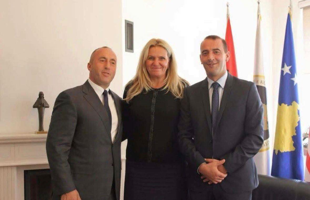 Kadrijaj i reagon mërgimtarit që kërcënoi Daut Haradinajn  Hajde o Naser Xhylani  se fort trim koke