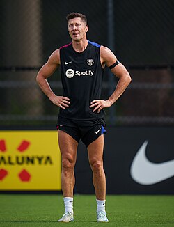 robert-lewandowski-prane-largimit-nga-fc-barcelona-al-hilal-ofron-90-milione-euro-ne-sezon