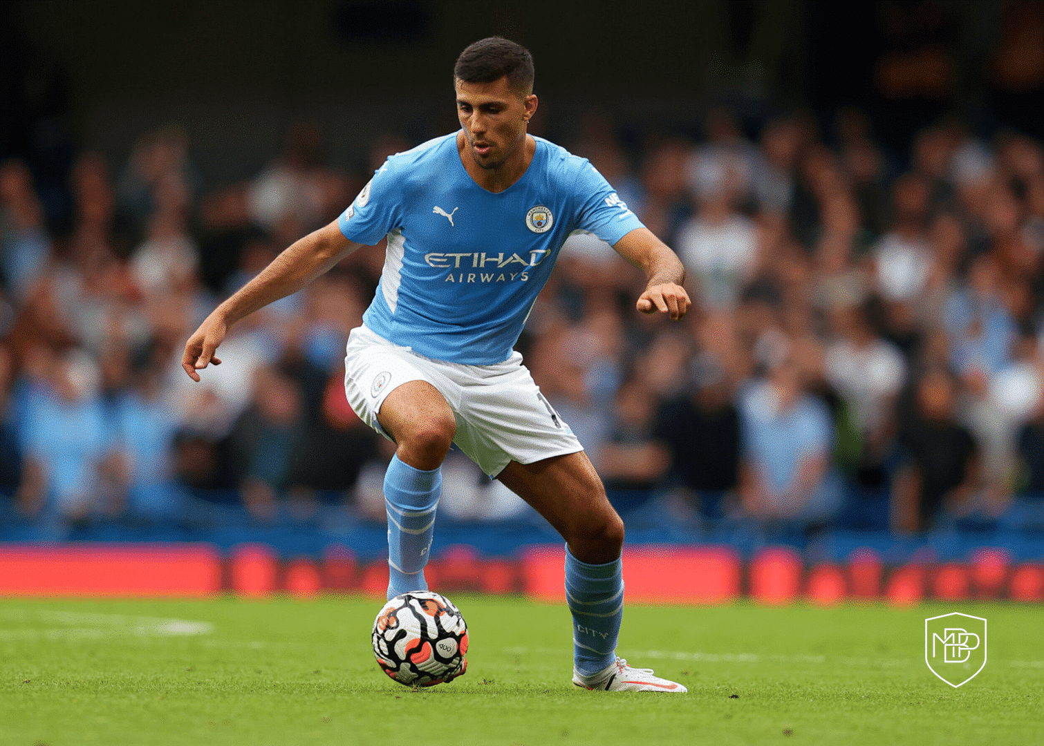 Manchester City kërkon rinovimin e Rodrit mes interesimit të Real Madridit