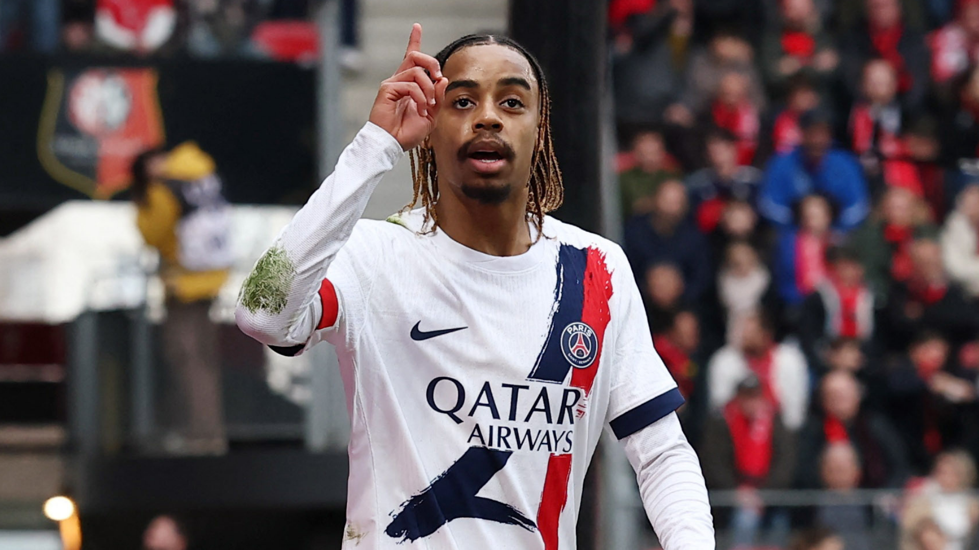 Arsenali synon Bradley Barcolan për të forcuar repartin ofensiv
