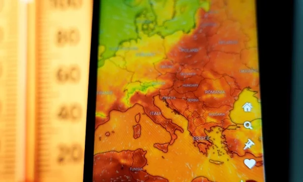 Meteorologët paralajmërojnë se kjo verë do të sjellë nxehtësi rekord në Evropë