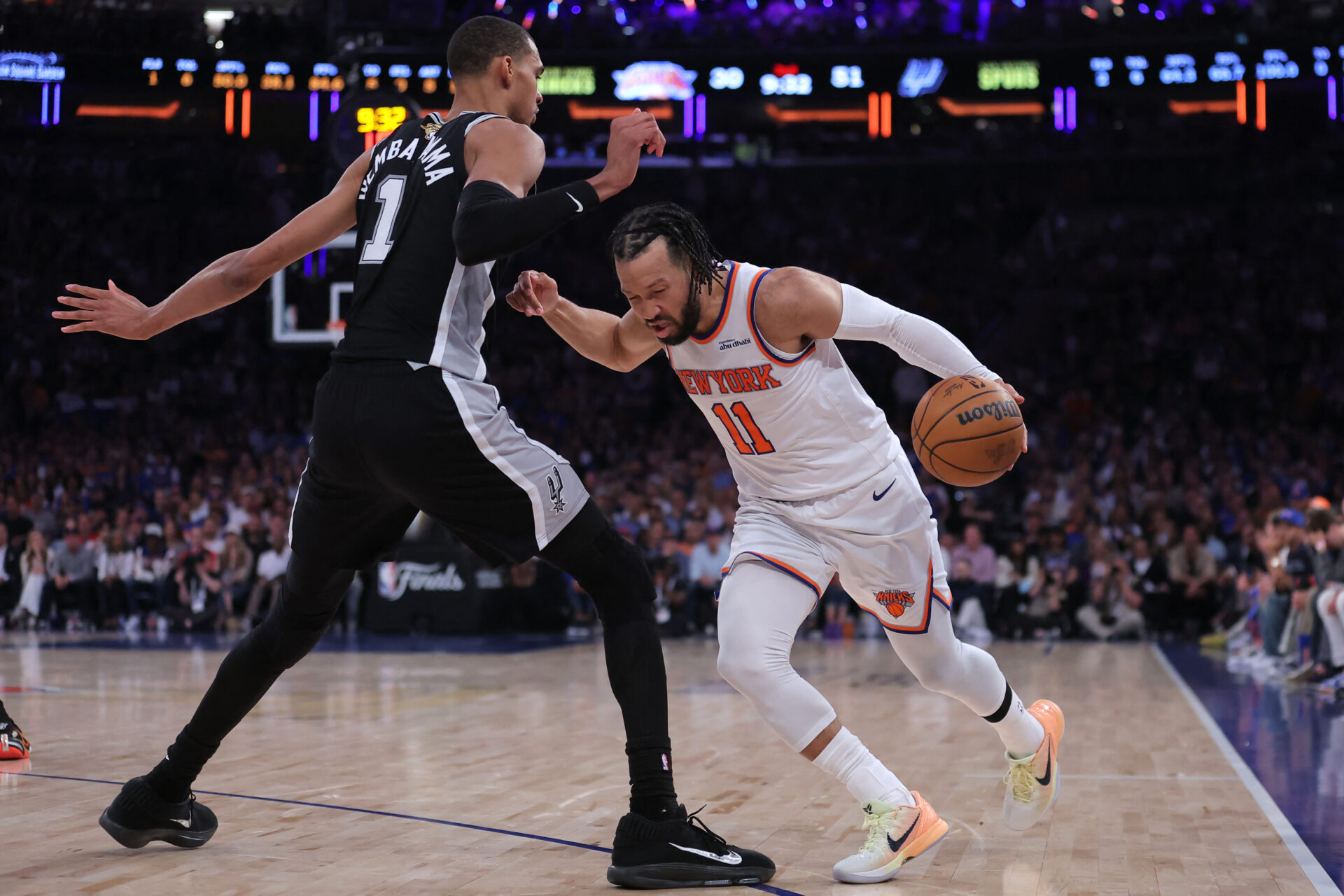 New York Knicks realizojnë një përmbysje historike ndaj San Antonio Spurs duke kaluar në epërsi 3 1 në seri