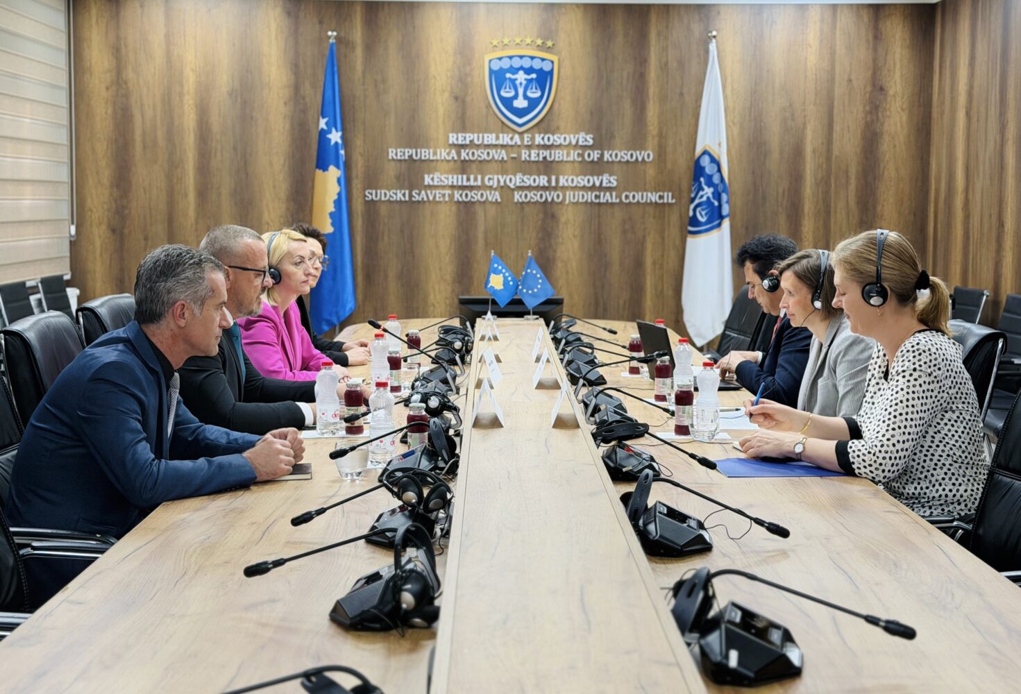 Palatova viziton KGjK në  ritheksohet përkushtimi i Zyrës së BE së për drejtësinë