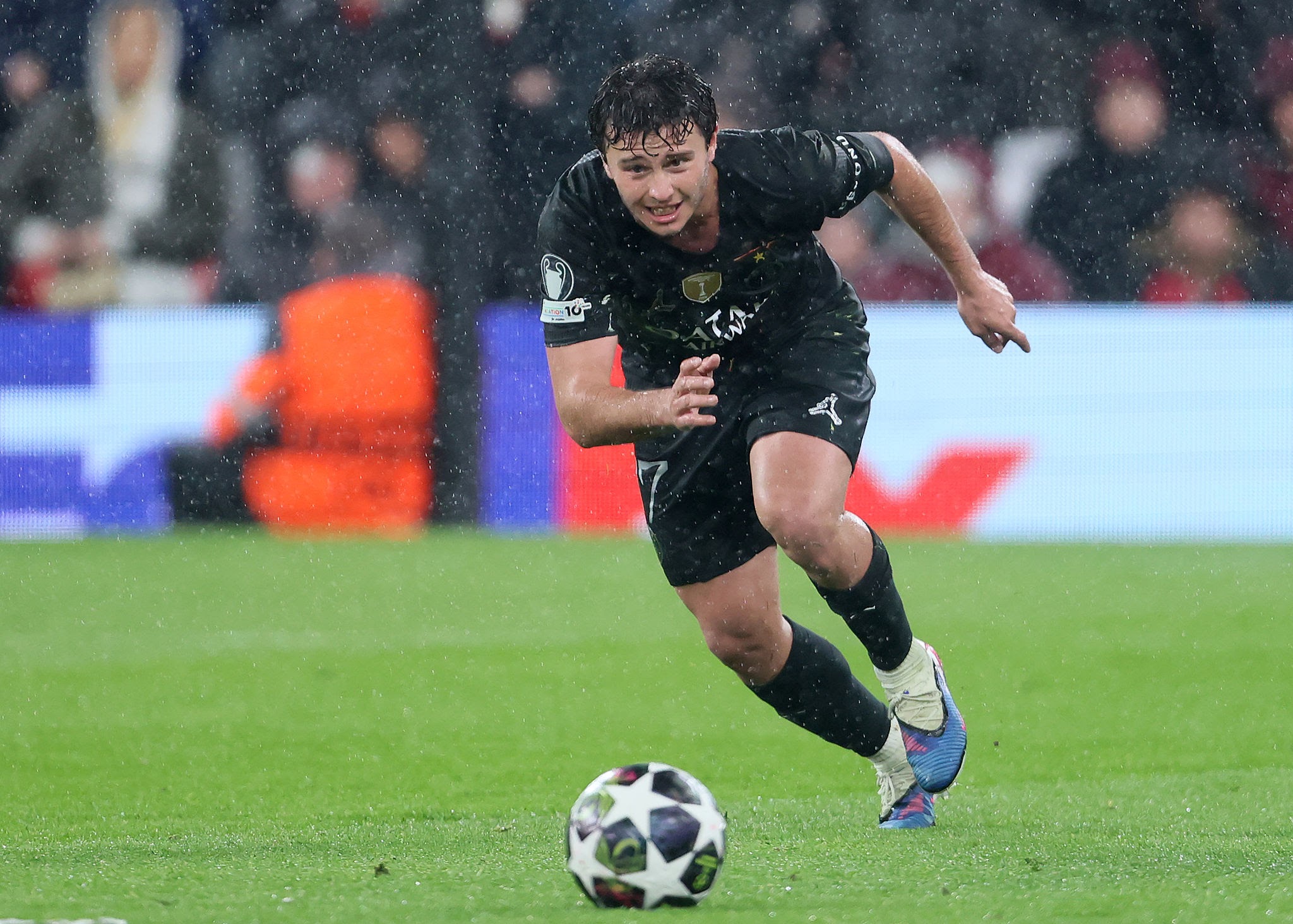 Real Madridi përgatit ofertë rekord për Joao Nevesin Florentino Perez i vendosur ta transferojë me çdo kusht