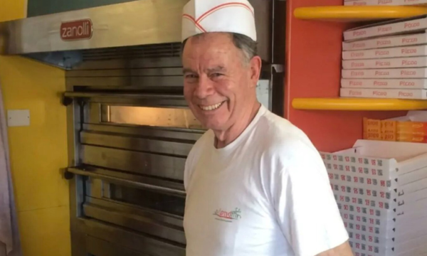 Pronari i një picerie italiane refuzon të japë pica falas  burri e vret me thikë