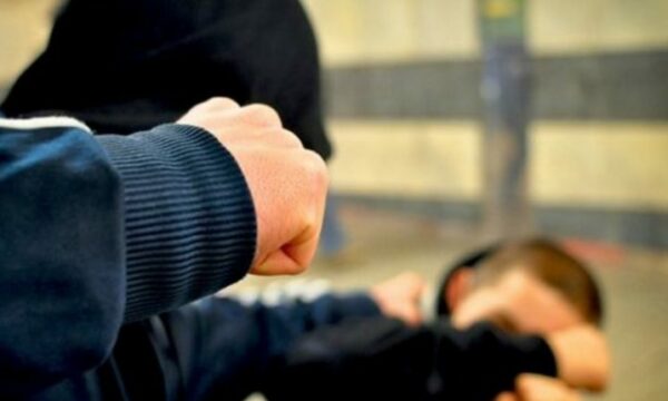 Përleshje mes tre personave në Suharekë   Policia jep detaje