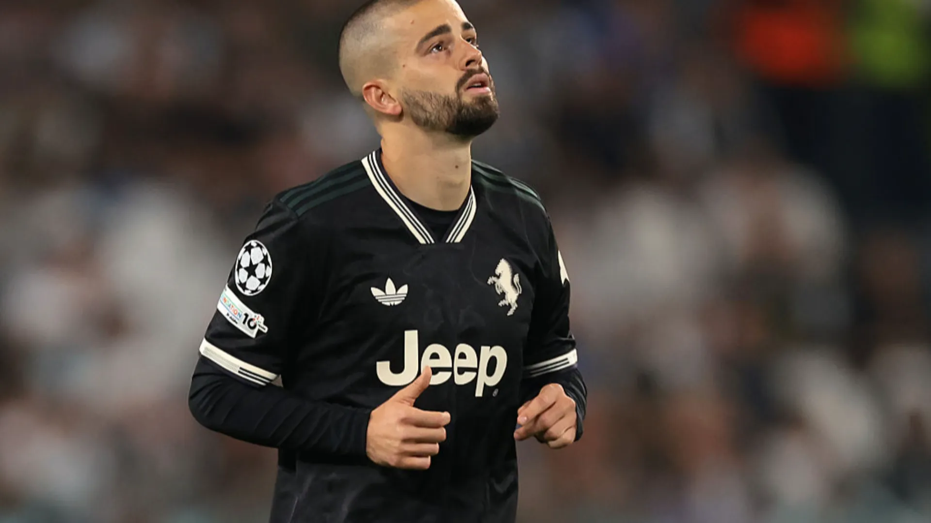 E ardhmja e Zhegrovës në pikëpyetje  Juventus përgatit ndryshime në sulm