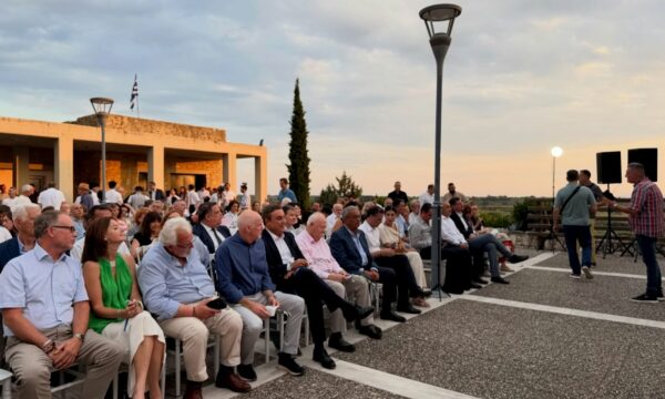 Kurti në Greqi  shihet në ceremoninë hapëse të simpoziumit Symi   ZKM s njoftoi