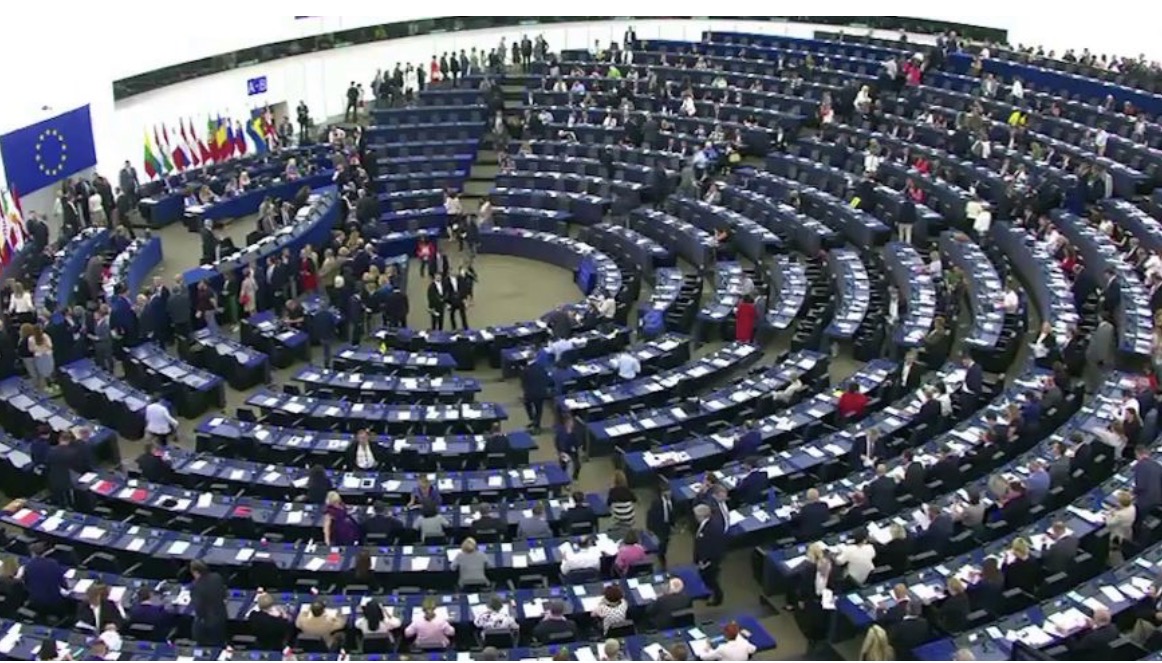 Brukseli i dërgon mesazh Serbisë  Normalizimi me Kosovën është kusht për integrim