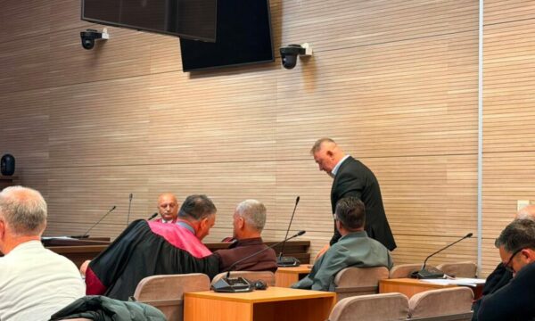 Lushtaku  Prej 13 vitesh po përsekutohem nga drejtësia e EULEX it  kam kërkuar vetëm drejtësi