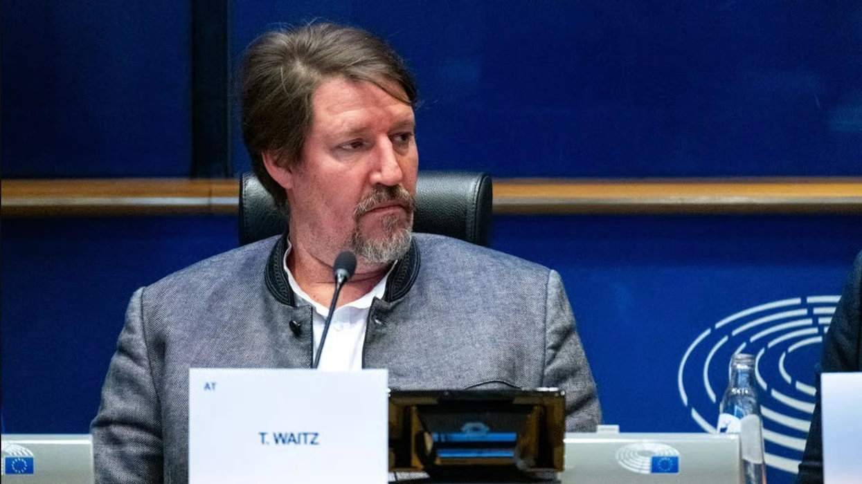Eurodeputeti Waitz ngre në Bruksel çështjen e gazit në Kosovë
