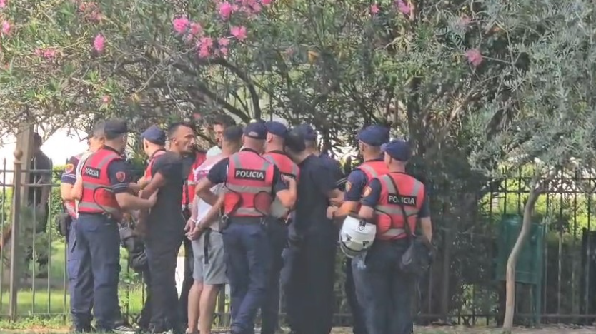 Tensione edhe sot para Parlamentit në Shqipëri  arrestohen pesë persona