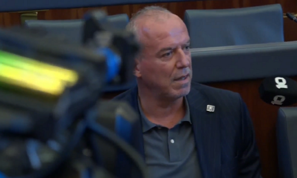 Qorolli për deklarimet e PDK së në Kuvend  Vetëm kur Dehari e vlerëson thirret seanca