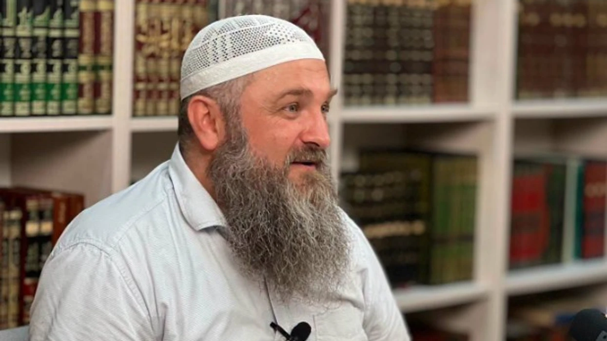 Predikuesi islamik nga Bosnja pritet të dëbohet nga Kosova  BIK u thotë se s ishte në dijeni për ardhjen e tij