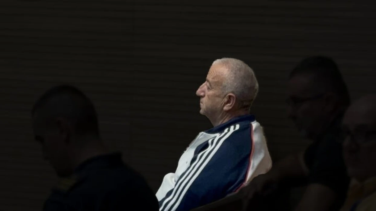 Dosja e Prokurorisë  Si fotografoheshin zyrtarët e AKI së nga Fehim Sali  i dyshuari për spiunazh