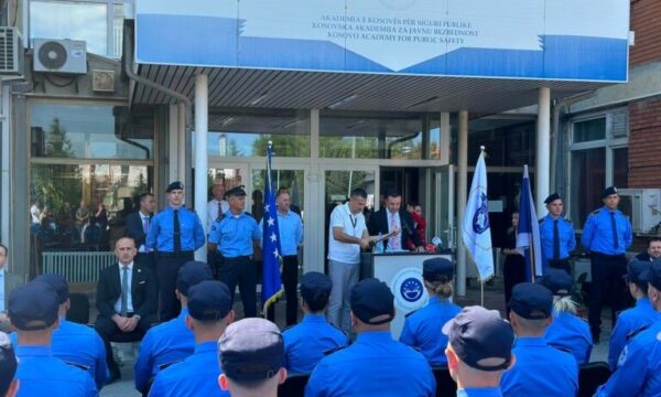 100 kadetë bëhen pjesë e SHKK së  Dibrani  Siguria dhe dinjiteti njerëzor ecin bashkë