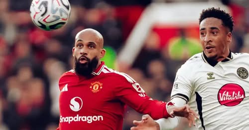 Manchester United pëson humbje të rëndë  Bournemouth triumfon 3 0 në  Old Trafford 