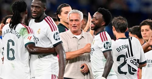 Jose Mourinho mbyll derën për përforcime në janar   Jam i kënaqur me skuadrën aktuale 