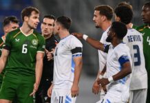 Tensionet shpërthejnë në tunel, trajneri irlandez akuzon futbollistin izraelit për pështyrje