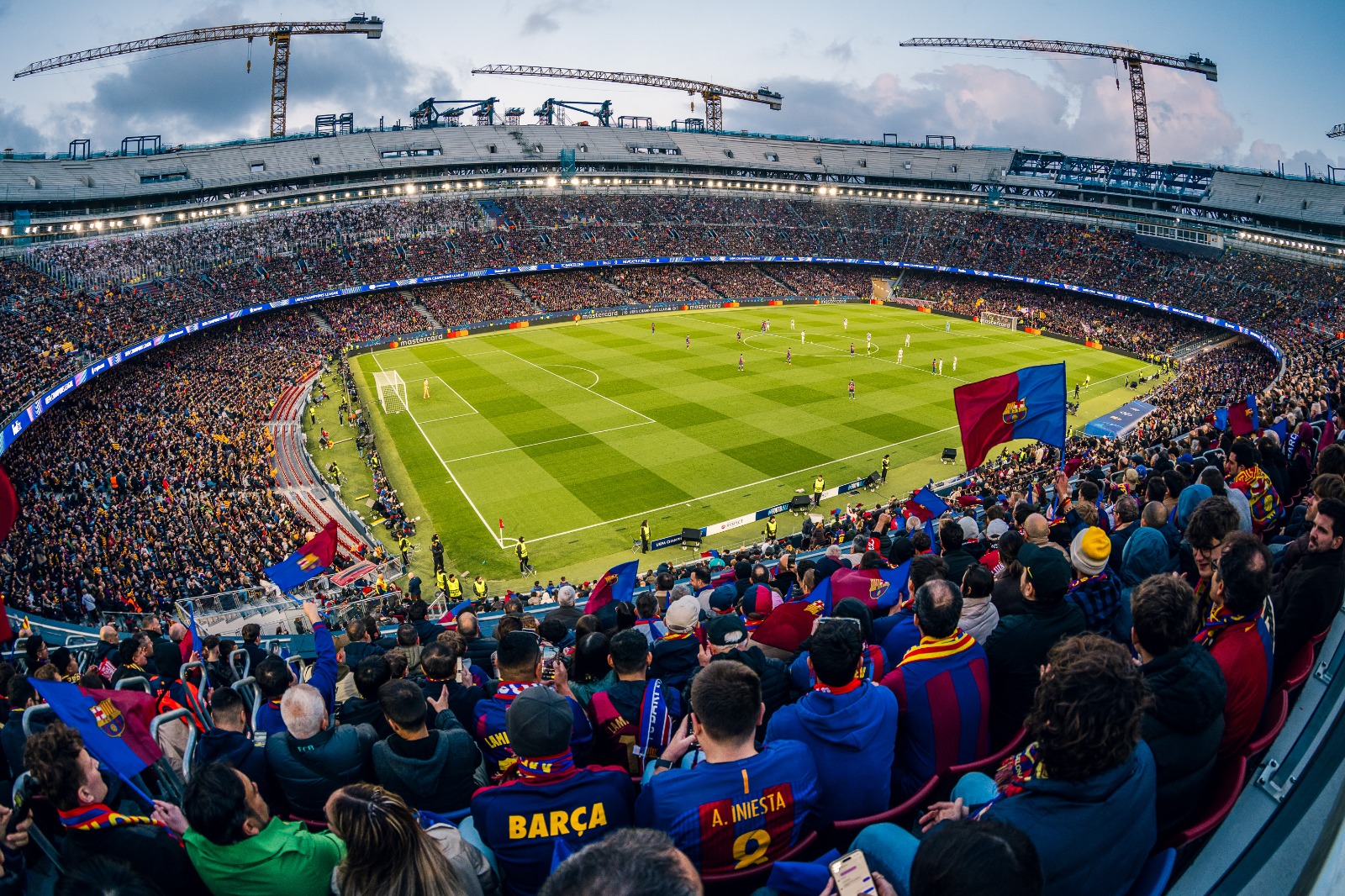 Barcelona thyen rekordin e të ardhurave nga biletat në El Clasico  arkëton 19 1 milionë euro